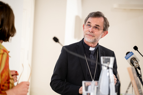 Buchpräsentation Für euch Bischof, mit euch Christ / Erzdiözese Wien/ Schönlaub, Stephan Schönlaub Buchpräsentation Für euch Bischof, mit euch Christ