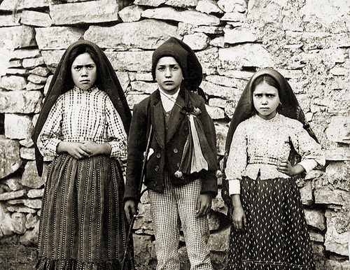 Lúcia Santos, Jacinta and Francisco Marto