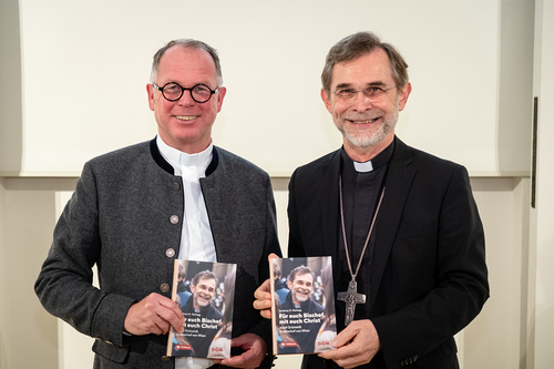 Buchpräsentation Für euch Bischof, mit euch Christ / Erzdiözese Wien/ Schönlaub, Stephan Schönlaub Buchpräsentation Für euch Bischof, mit euch Christ